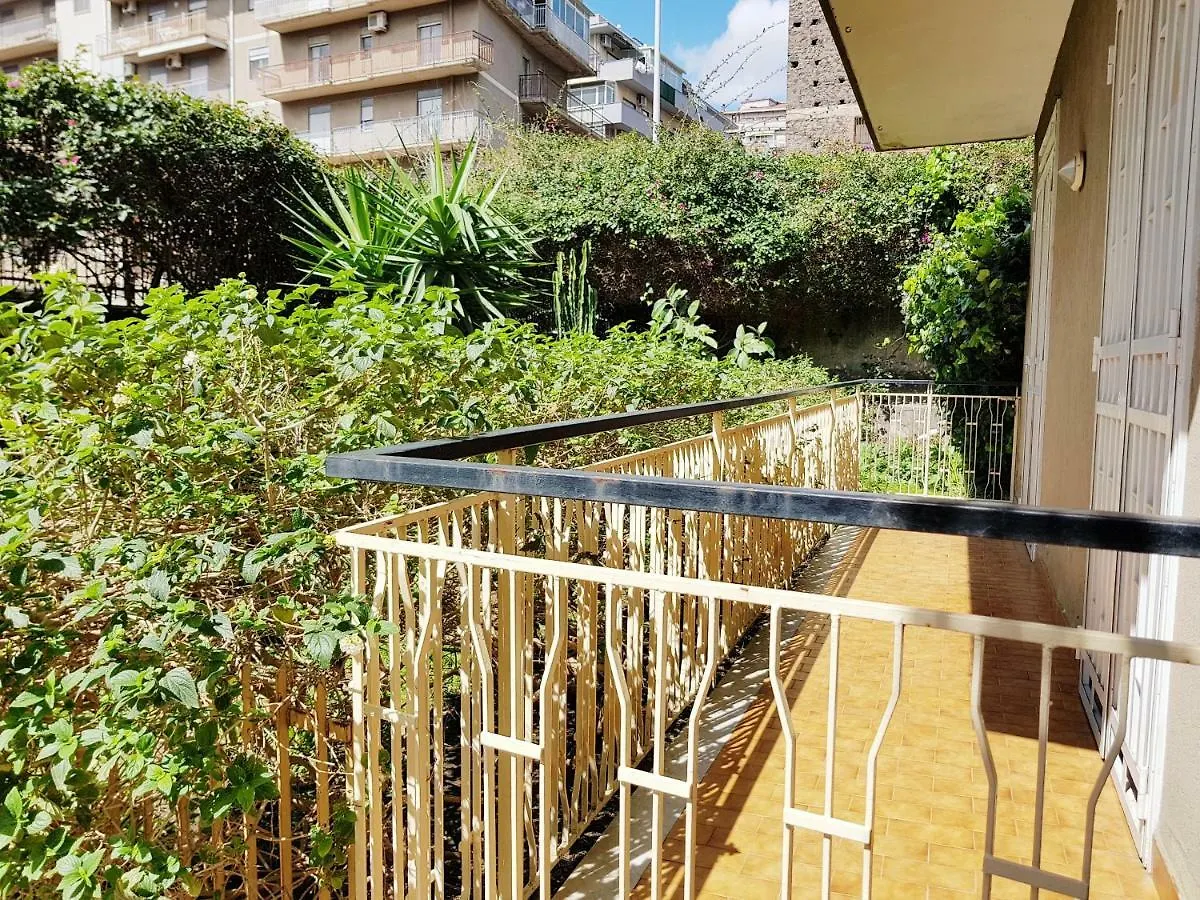 Catania House Apartment 0*,  Ιταλία
